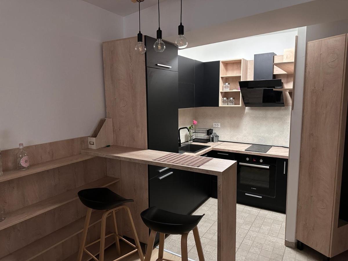 Dow Apartments - Luxury 13Th Floor, Parking Skopje Extérieur photo
