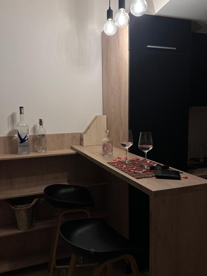 Dow Apartments - Luxury 13Th Floor, Parking Skopje Extérieur photo