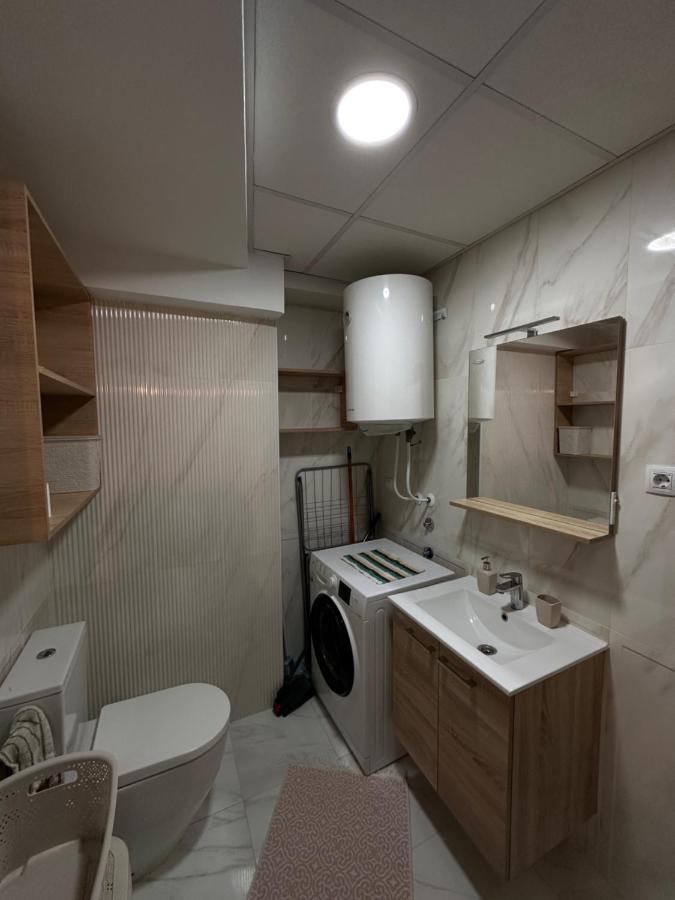 Dow Apartments - Luxury 13Th Floor, Parking Skopje Extérieur photo